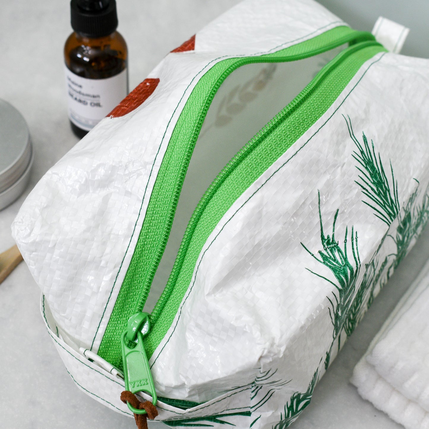 Men's Ultralight Toiletry Bag